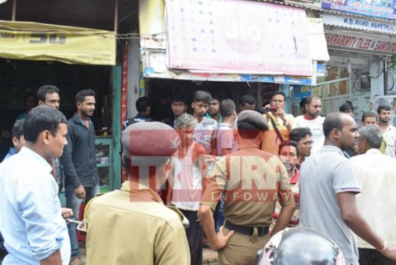 Thieves loot mobile shop at Agartala